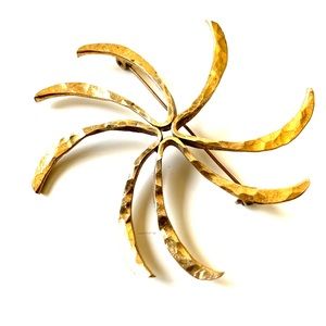 Beautiful Vintage Brass Brooch Pin